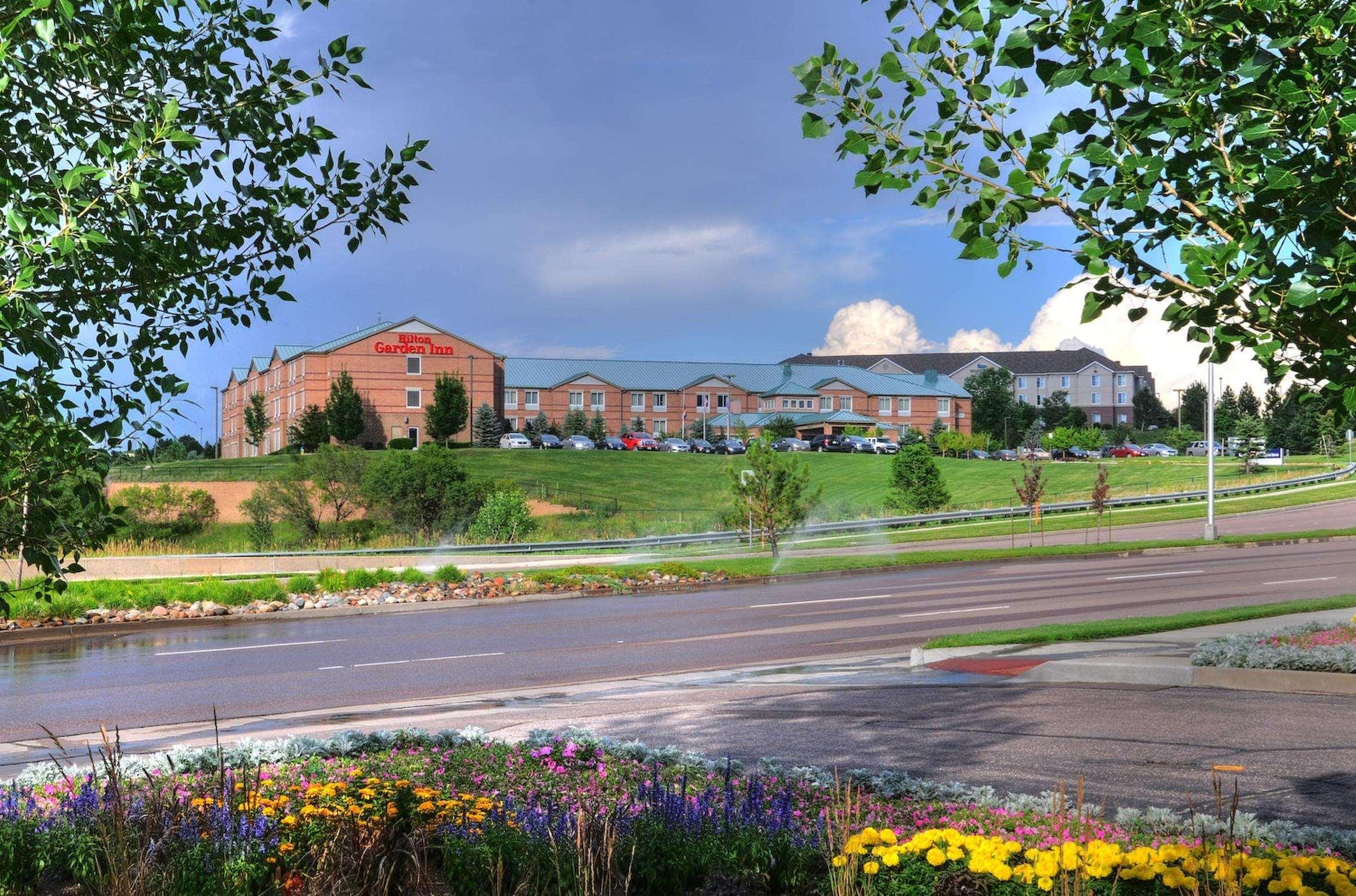 Hilton Garden Inn Colorado Springs North Exterior photo