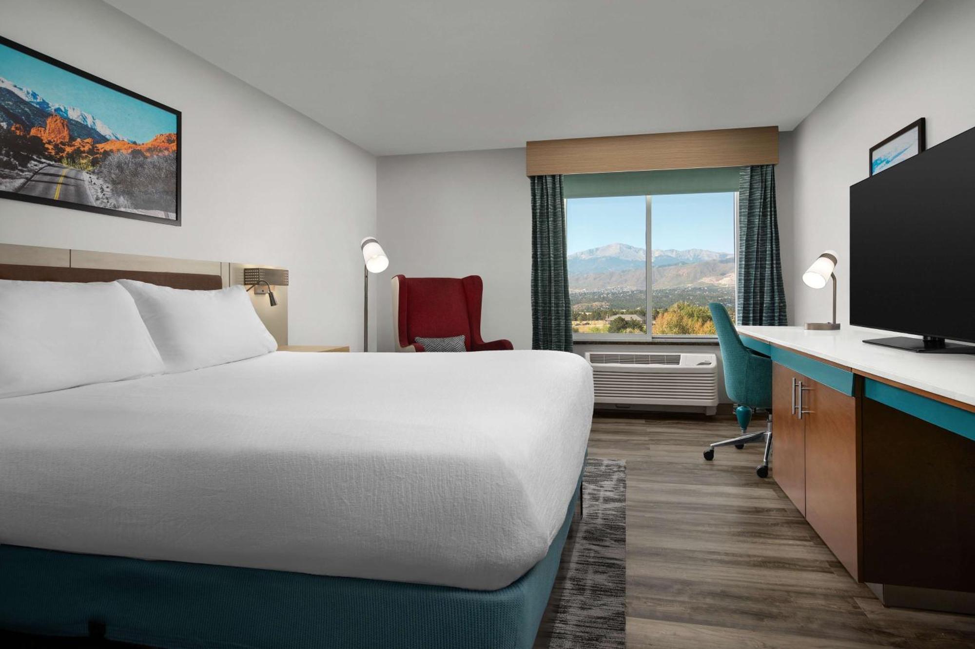 Hilton Garden Inn Colorado Springs North Exterior photo