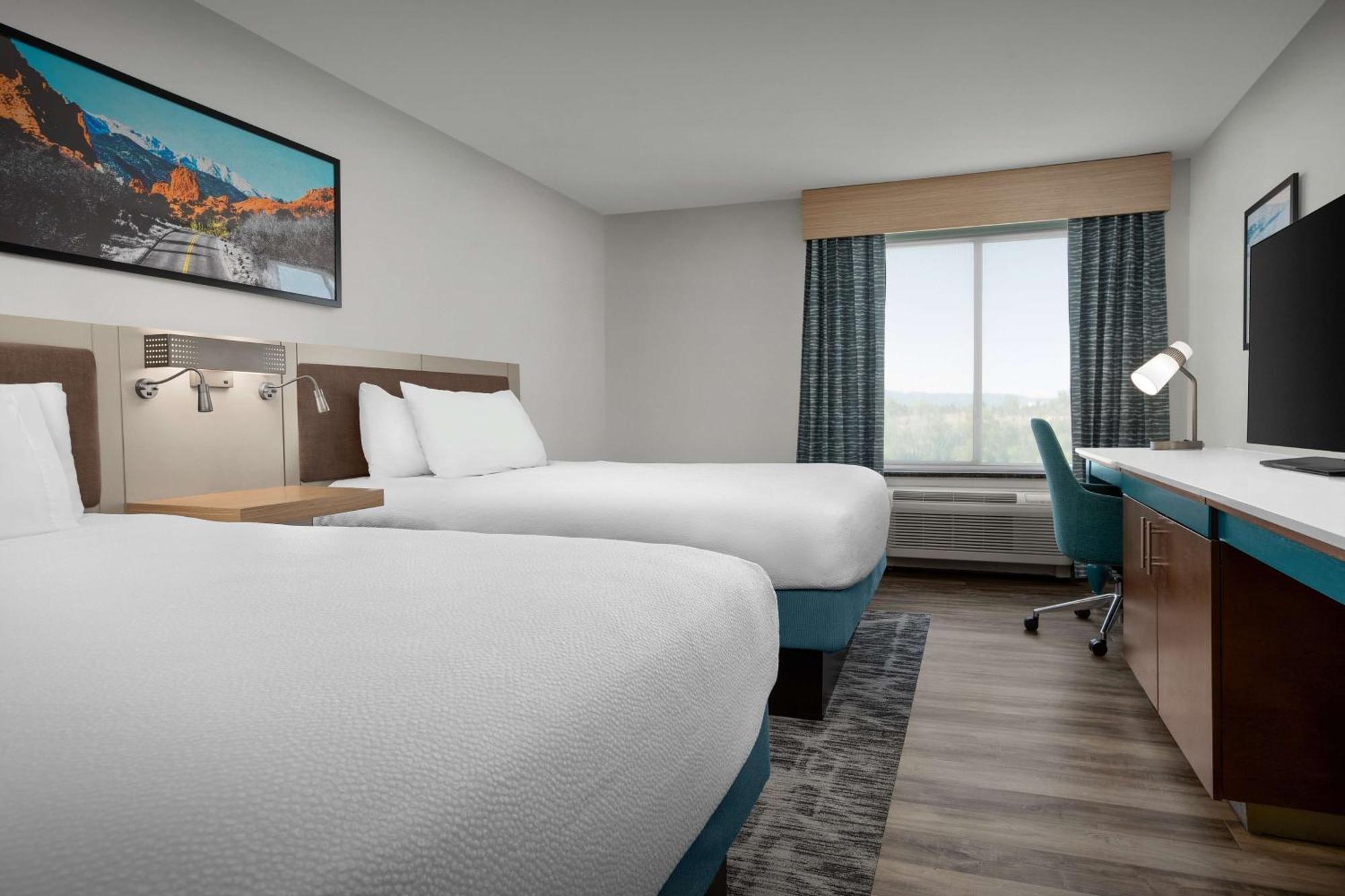Hilton Garden Inn Colorado Springs North Exterior photo