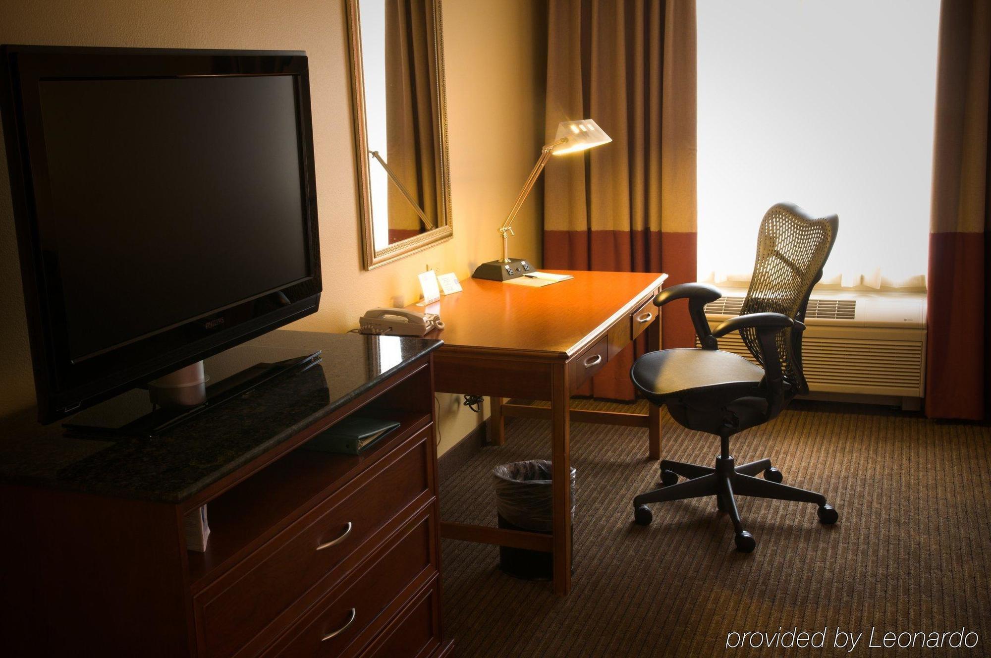 Hilton Garden Inn Colorado Springs North Room photo